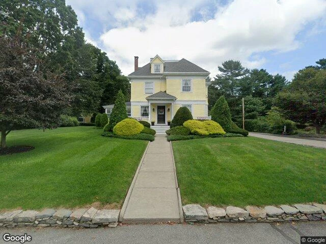 House image located at Taunton, MA 02780