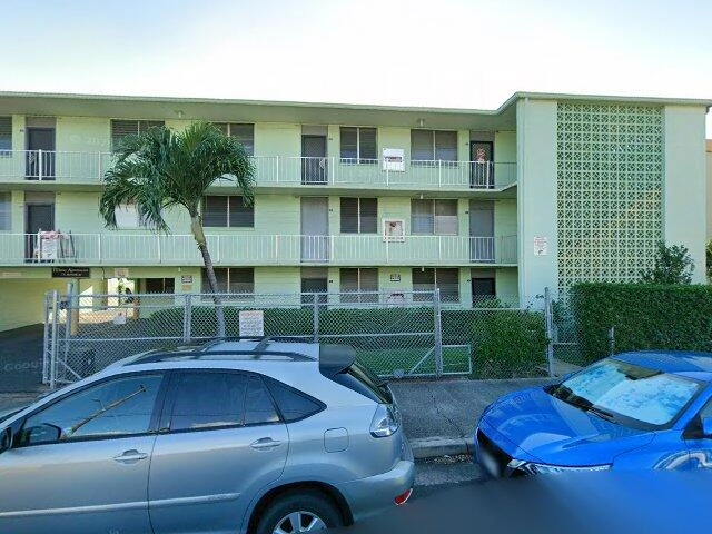 House image located at Honolulu, HI 96817