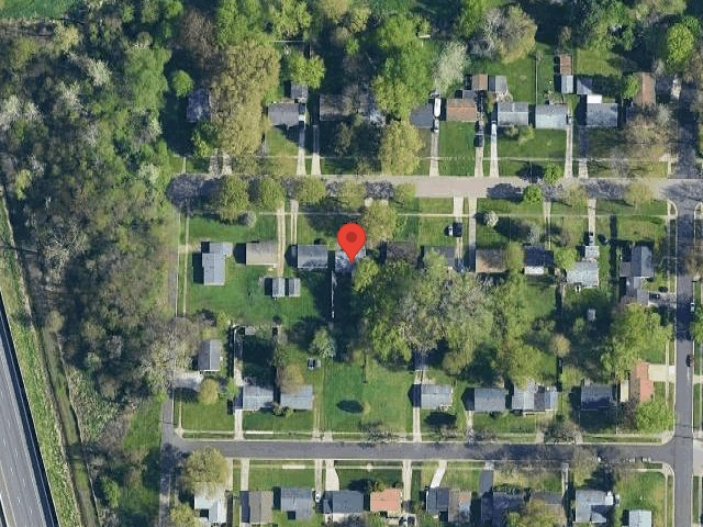 House image located at Akron, OH 44320