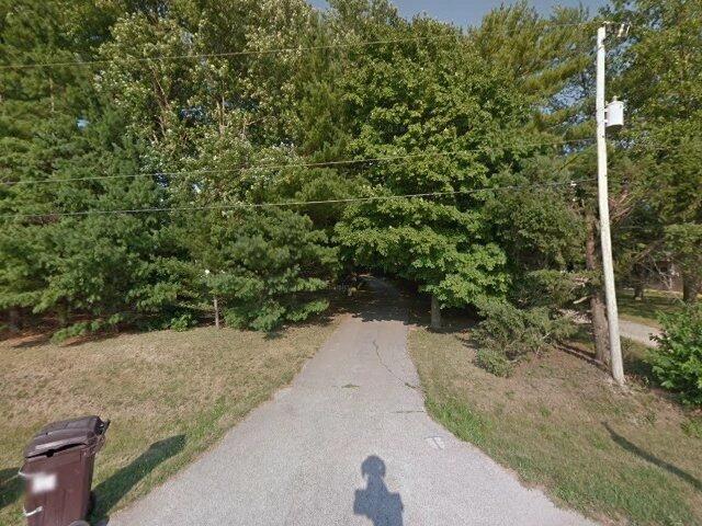 House image located at Champaign, IL 61822