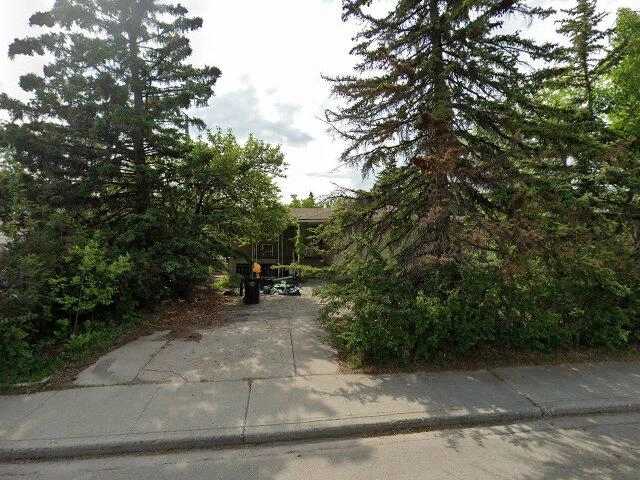 House image located at West Des Moines, IA 50265