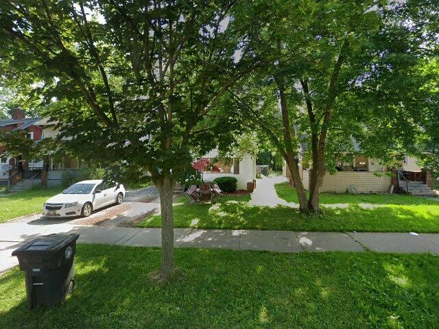 House image located at Akron, OH 44320