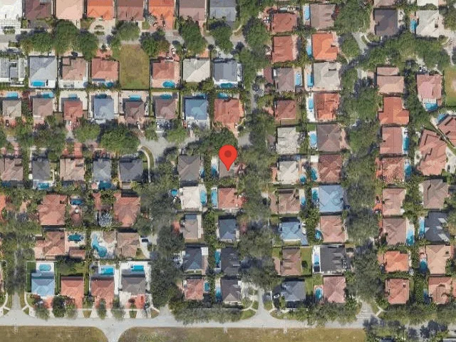 House image located at Hialeah, FL 33016