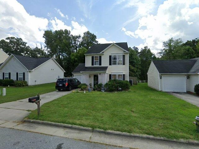 House image located at Greensboro, NC 27405