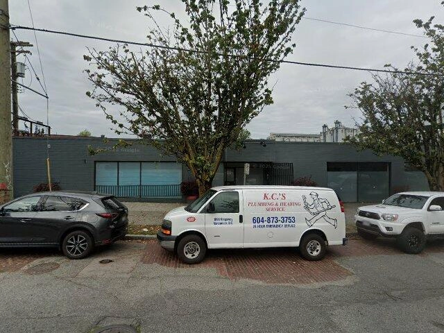 House image located at Moosup, CT 06354