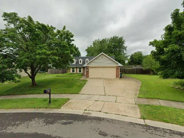 House image located at Aurora, IL 60504