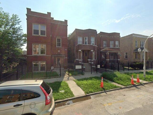 House image located at Chicago, IL 60624