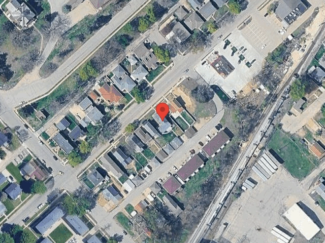 House image located at Dubuque, IA 52001