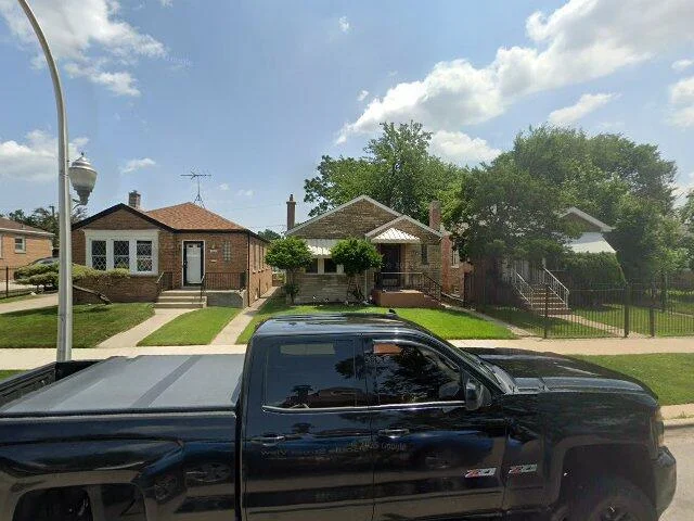 House image located at Chicago, IL 60628
