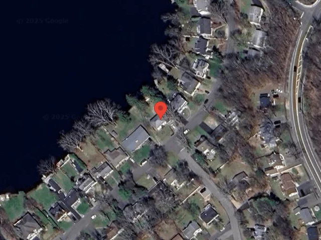 House image located at Oakland, NJ 07436