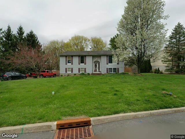 House image located at Hamburg, NJ 07419