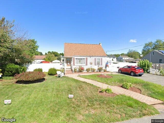 House image located at West Babylon, NY 11704