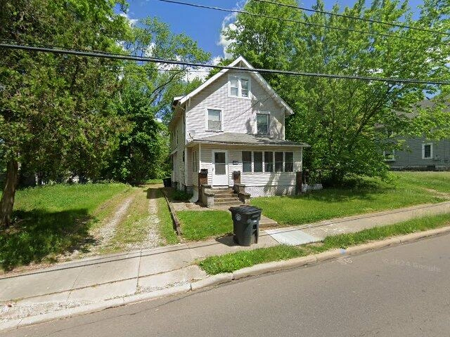 House image located at Akron, OH 44311