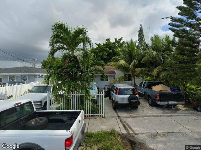 House image located at Miami, FL 33125