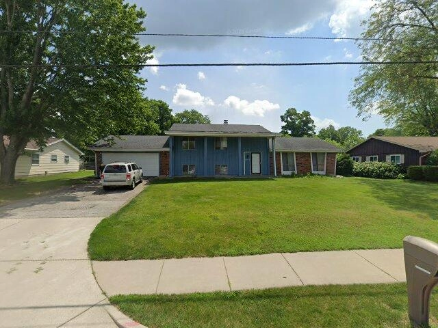House image located at South Bend, IN 46614