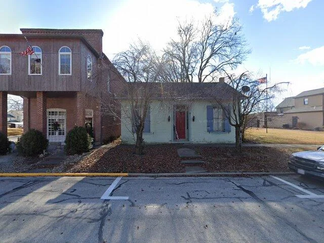 House image located at Carlyle, IL 62231