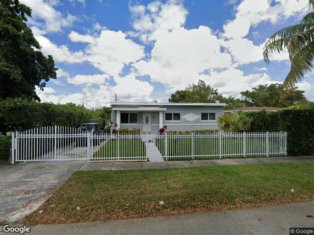 House image located at Miami, FL 33161