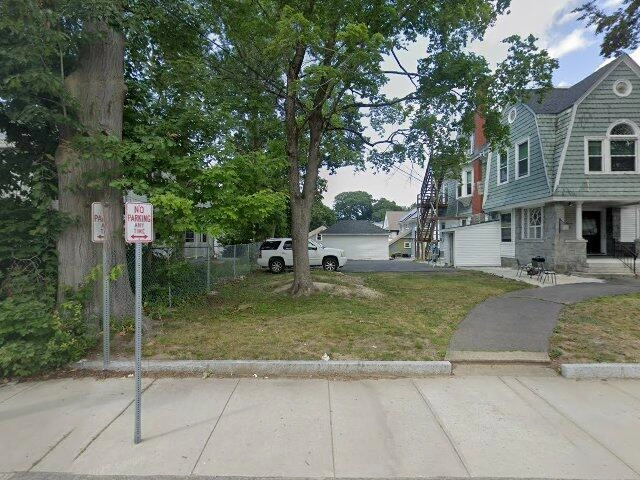 House image located at Albion, MI 49224