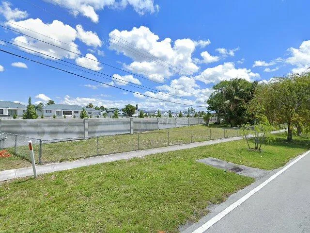 House image located at Miami, FL 33179