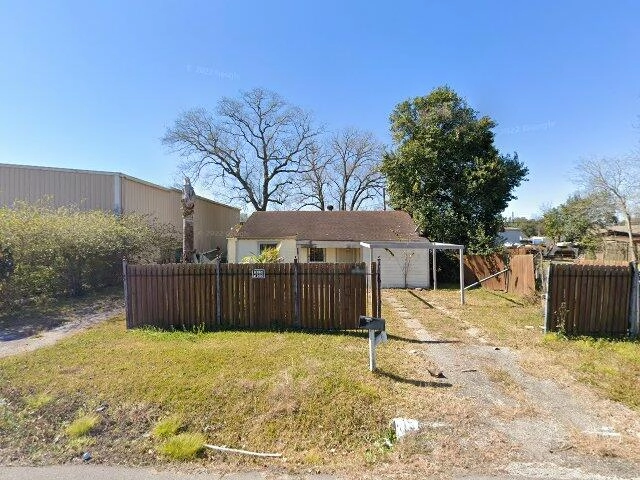House image located at Houston, TX 77087