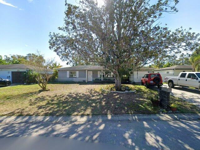 House image located at Saint Petersburg, FL 33709