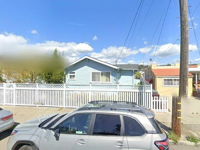 House image located at Oakland, CA 94603