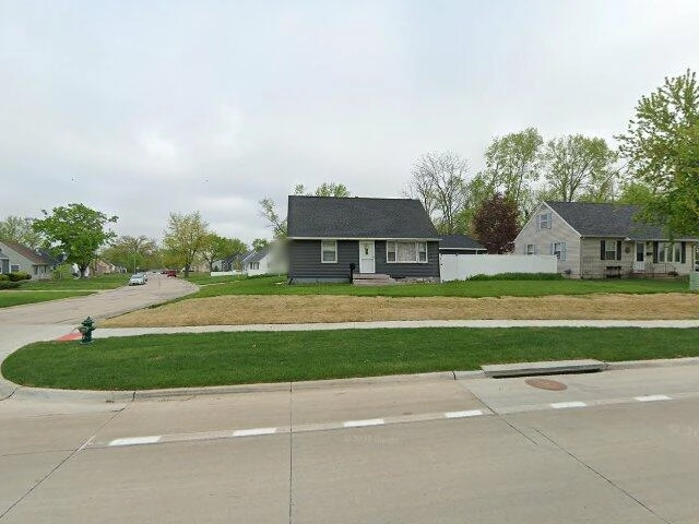 House image located at Cedar Rapids, IA 52402