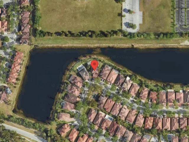 House image located at Hollywood, FL 33027