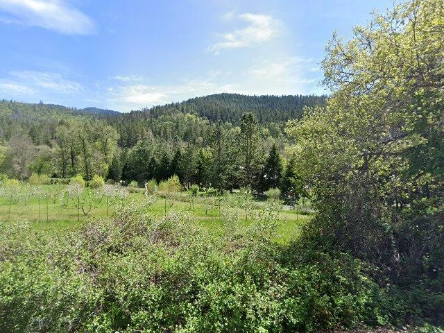 House image located at Jacksonville, OR 97530