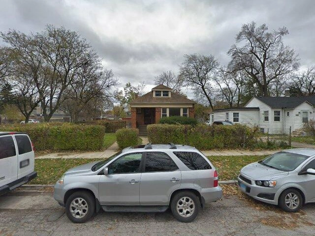 House image located at Chicago, IL 60643
