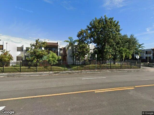 House image located at Miami, FL 33172