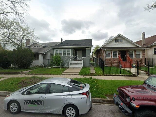 House image located at Chicago, IL 60651