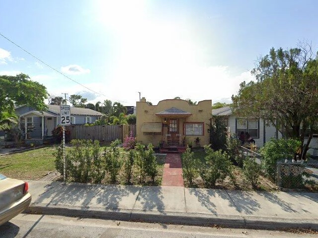 House image located at Lake Worth Beach, FL 33460