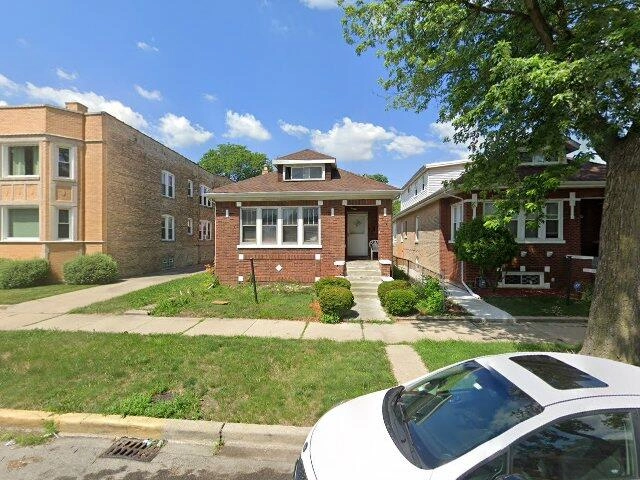 House image located at Chicago, IL 60620
