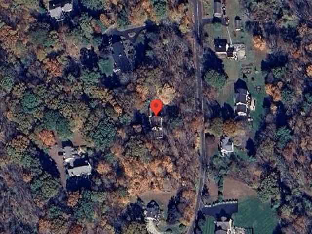 House image located at Middlebury, CT 06762