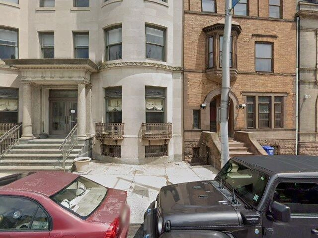 House image located at Newark, NJ 07102