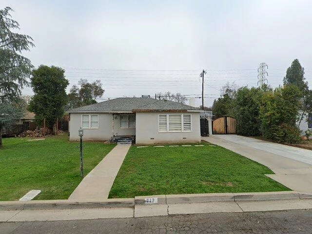 House image located at Fresno, CA 93704