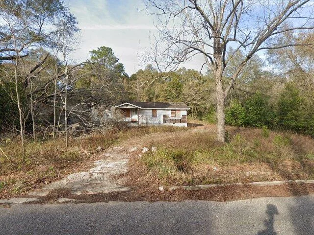 House image located at Crestview, FL 32536