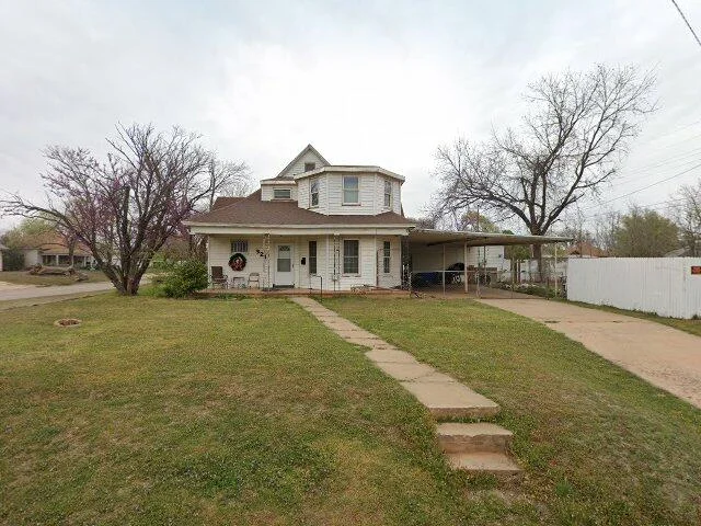 House image located at Elk City, OK 73644