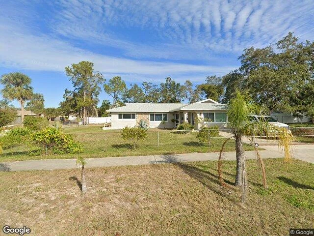 House image located at Tarpon Springs, FL 34689