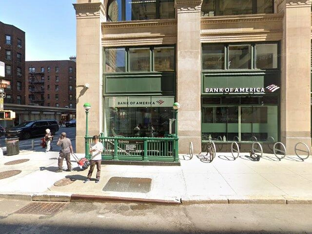 House image located at Matthews, IN 46957