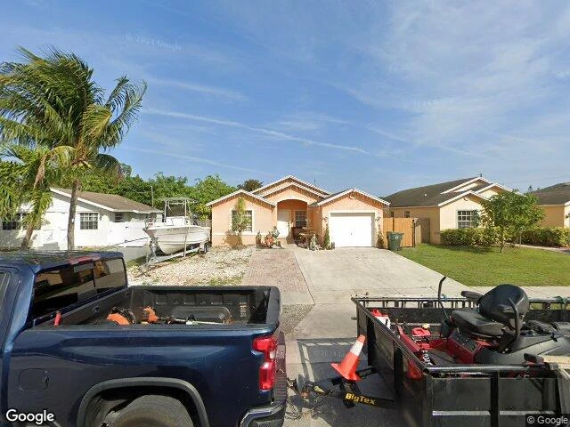 House image located at Lake Worth, FL 33463