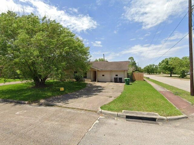 House image located at Houston, TX 77048