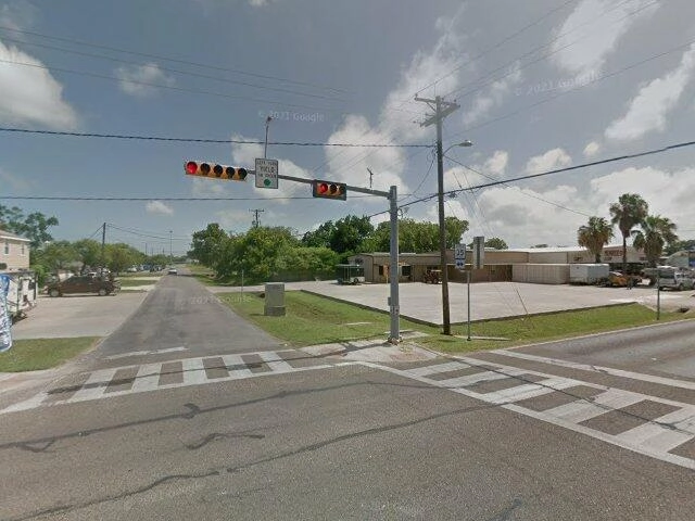 House image located at Rockport, TX 78382