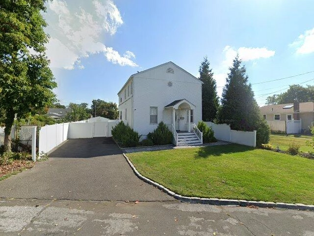 House image located at West Babylon, NY 11704