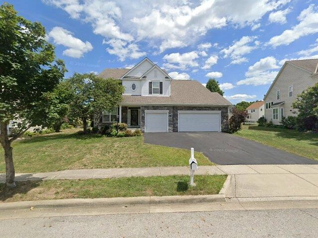 House image located at Pickerington, OH 43147