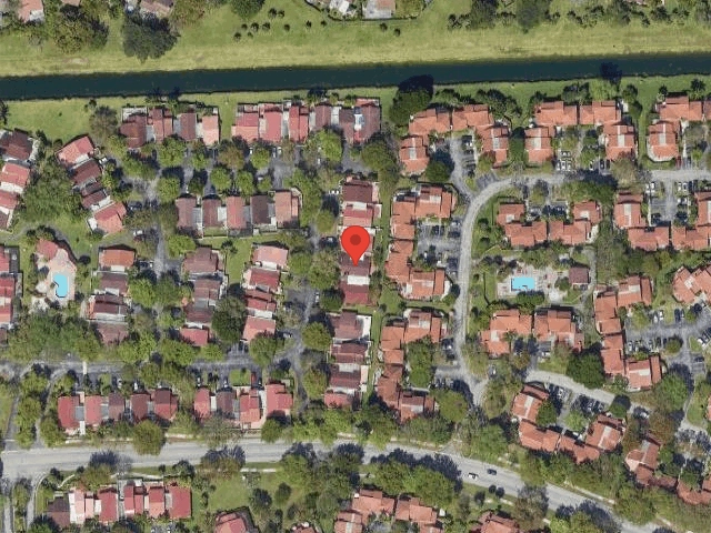 House image located at Miami, FL 33186