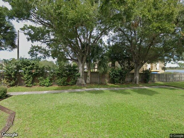 House image located at Largo, FL 33773