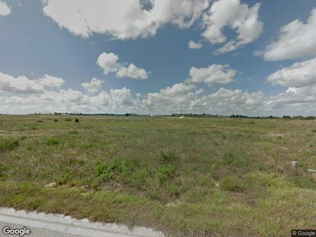 House image located at Dundee, FL 33838