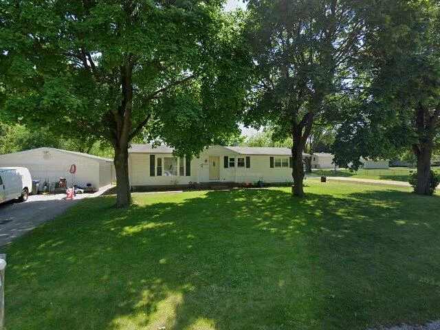 House image located at Waukegan, IL 60087